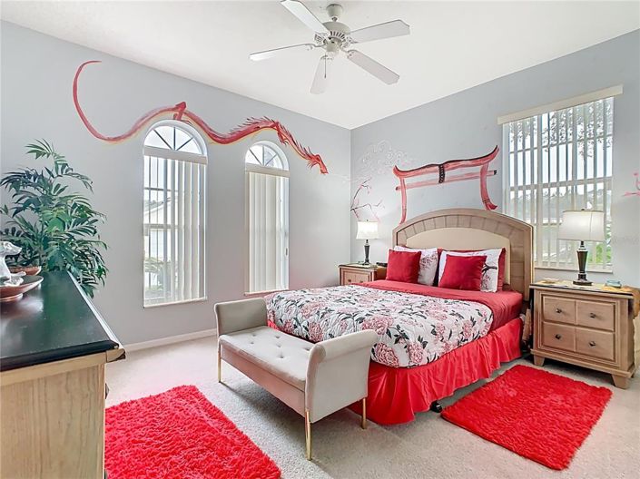 Image No.38-5 Bed Property for sale