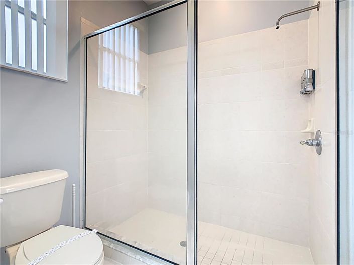 Image No.49-5 Bed Property for sale