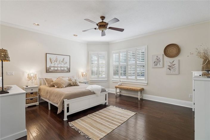 Image No.17-4 Bed Property for sale