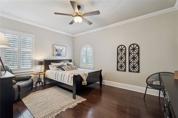 Image No.18-4 Bed Property for sale