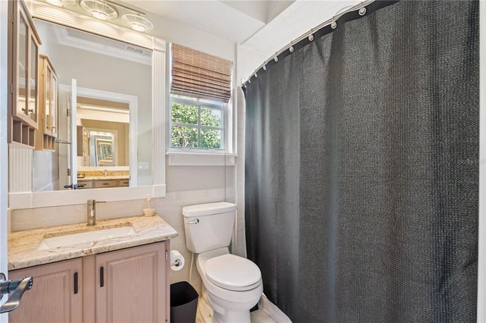 Image No.26-4 Bed Property for sale