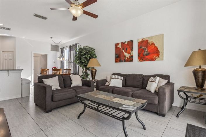 Image No.9-5 Bed Property for sale