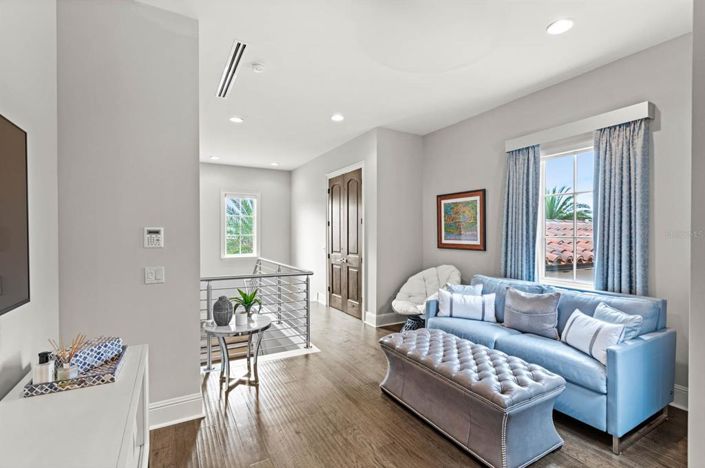 Image No.26-6 Bed Property for sale