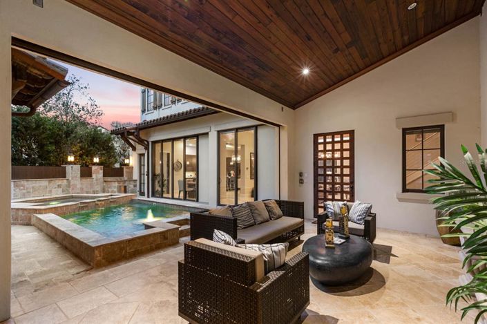 Image No.7-6 Bed Property for sale