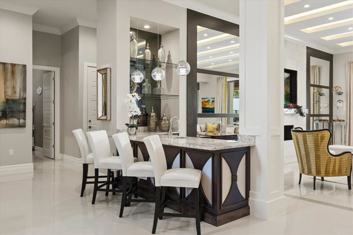 Image No.30-8 Bed Property for sale