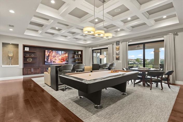 Image No.46-8 Bed Property for sale