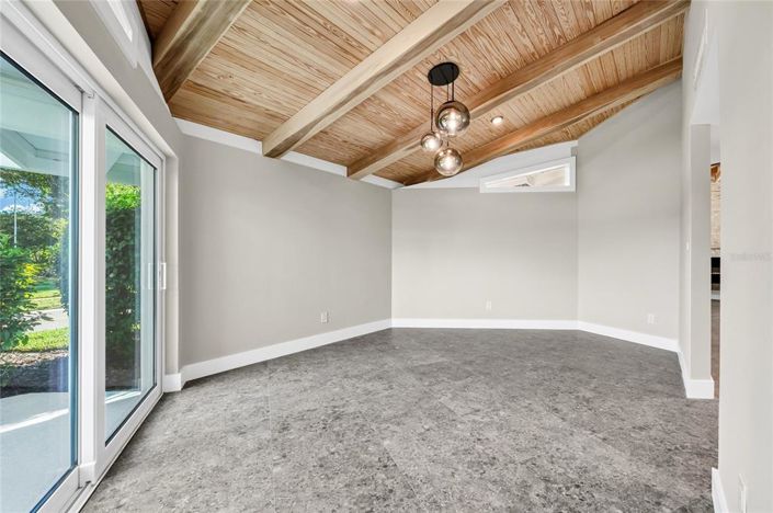 Image No.41-4 Bed Property for sale