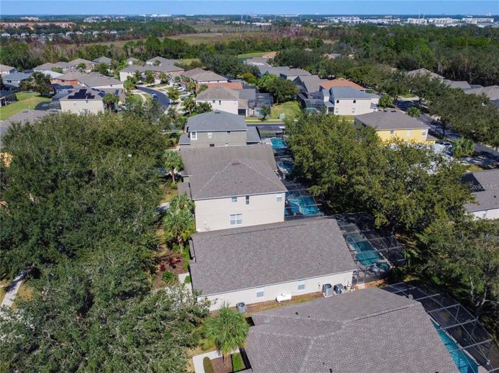 Image No.2-Propriété de 5 chambres à vendre à Kissimmee