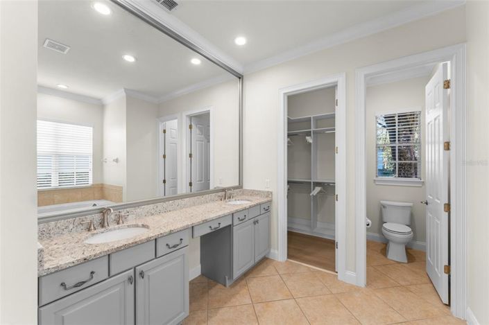 Image No.48-4 Bed Property for sale