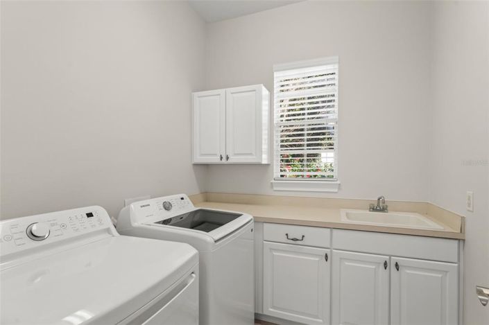 Image No.50-4 Bed Property for sale