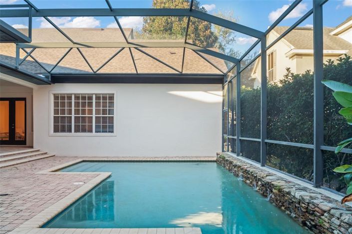 Image No.57-4 Bed Property for sale