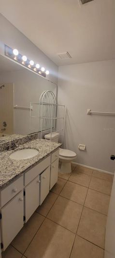 Image No.5-Propriété de 3 chambres à vendre à Kissimmee