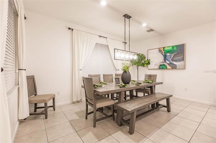 Image No.14-6 Bed Property for sale