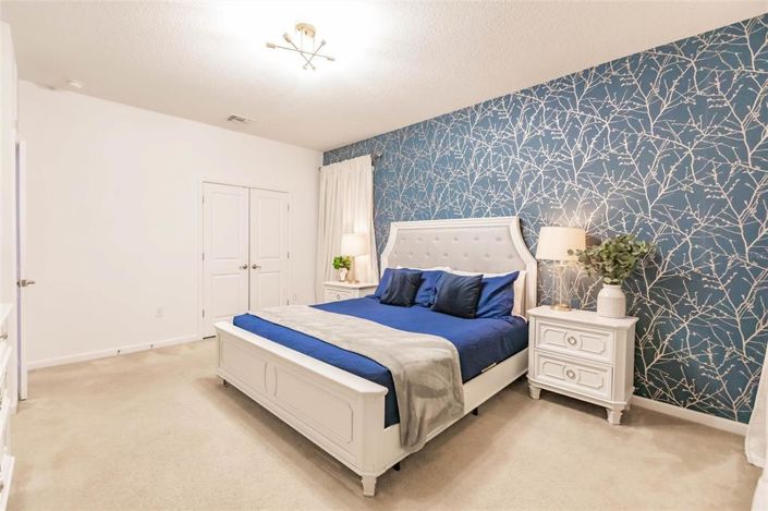 Image No.23-6 Bed Property for sale