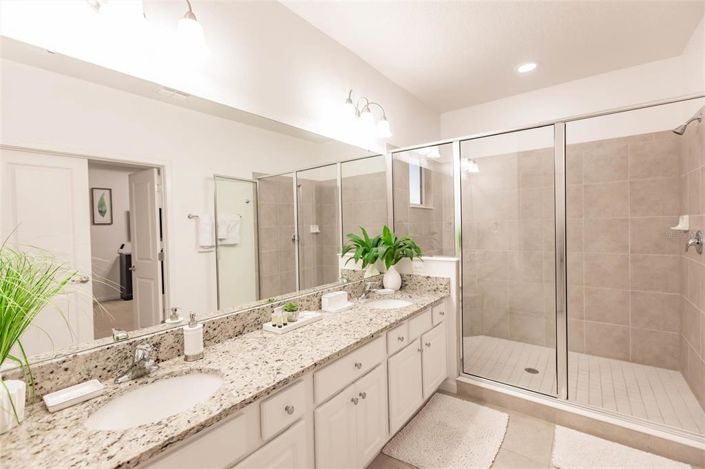 Image No.36-6 Bed Property for sale