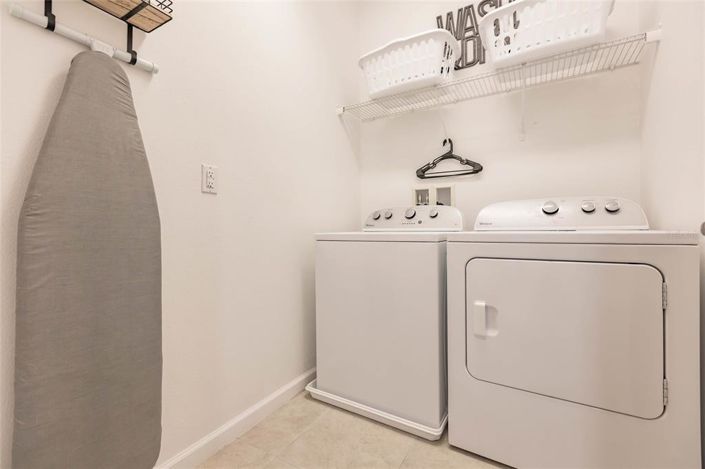 Image No.43-6 Bed Property for sale