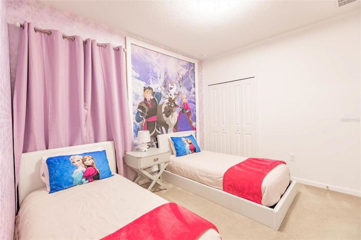 Image No.46-6 Bed Property for sale