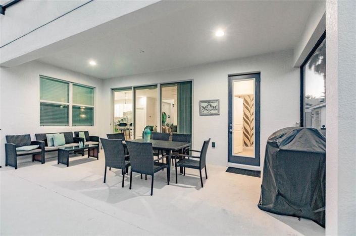 Image No.59-6 Bed Property for sale