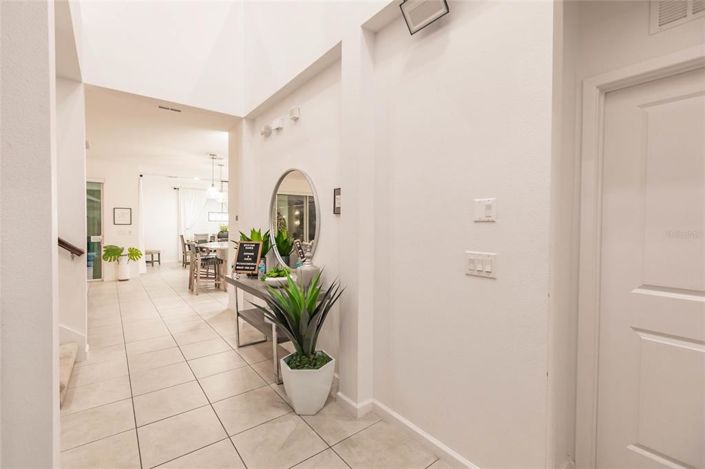 Image No.8-6 Bed Property for sale