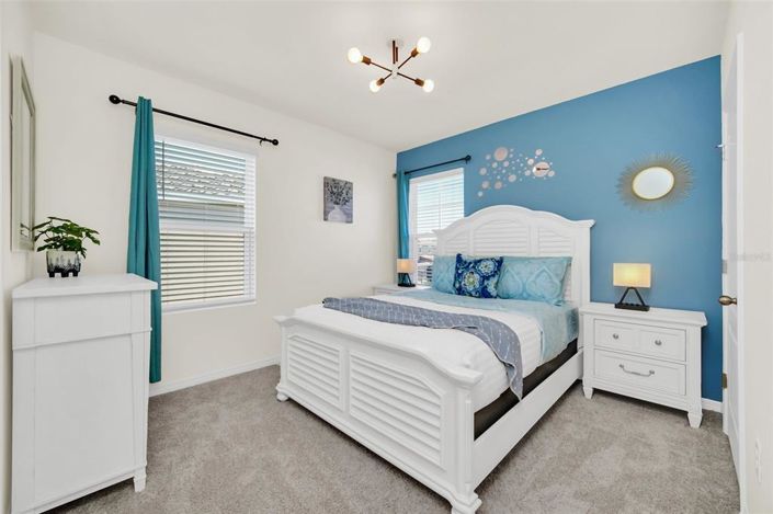 Image No.35-6 Bed Property for sale