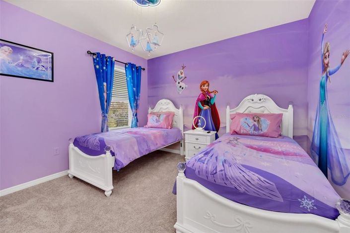 Image No.41-6 Bed Property for sale