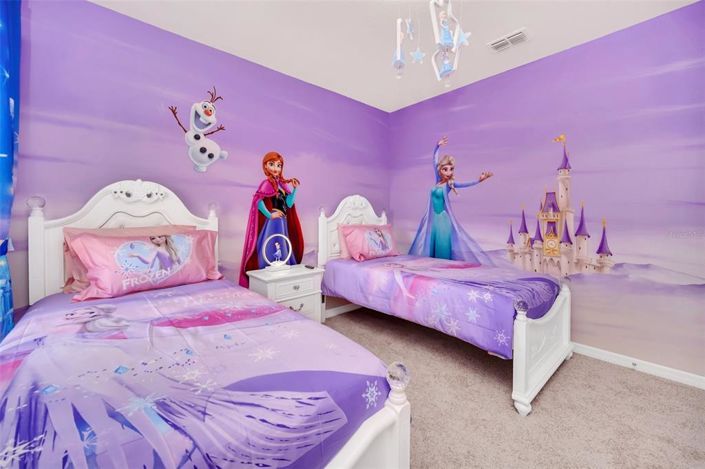 Image No.42-6 Bed Property for sale