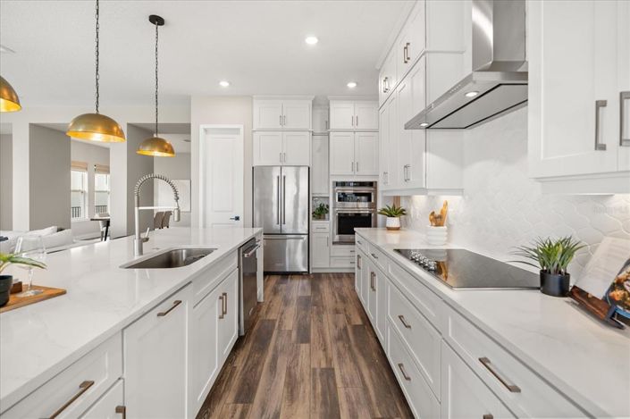 Image No.18-5 Bed Property for sale