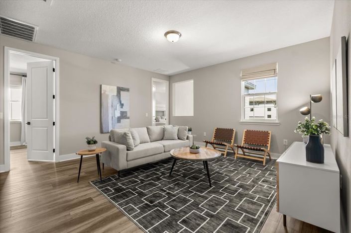 Image No.30-5 Bed Property for sale