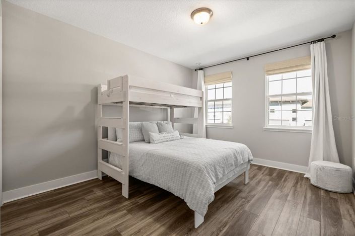 Image No.47-5 Bed Property for sale