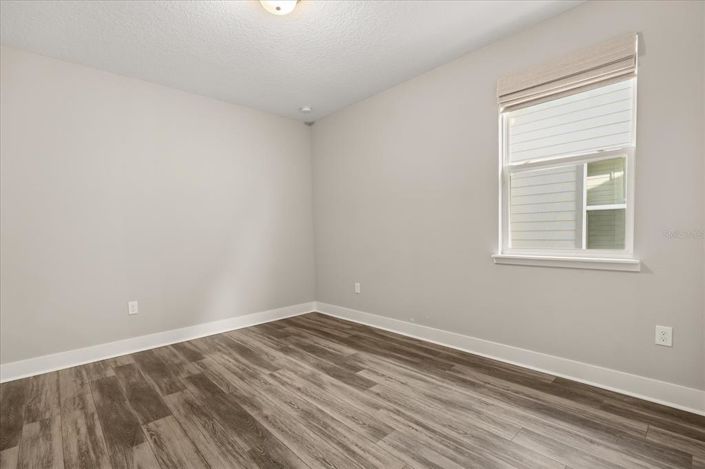 Image No.51-5 Bed Property for sale