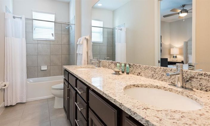 Image No.17-Propriété de 4 chambres à vendre à Kissimmee