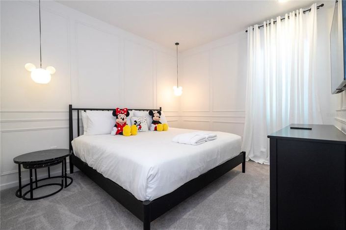 Image No.58-9 Bed Property for sale