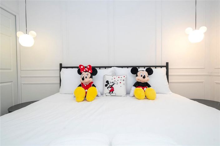 Image No.59-9 Bed Property for sale