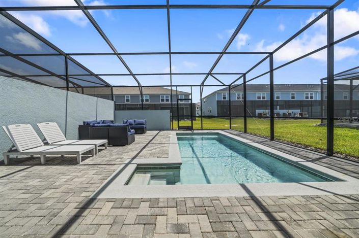 Image No.2-5 Bed Townhouse for sale