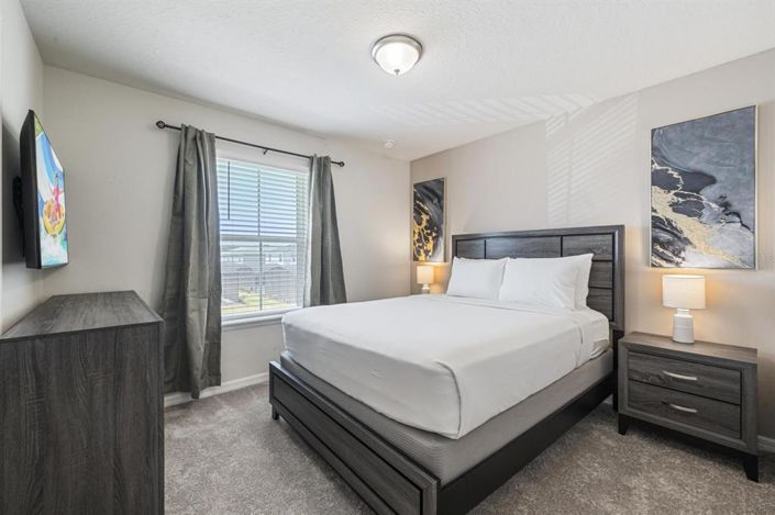 Image No.20-5 Bed Townhouse for sale