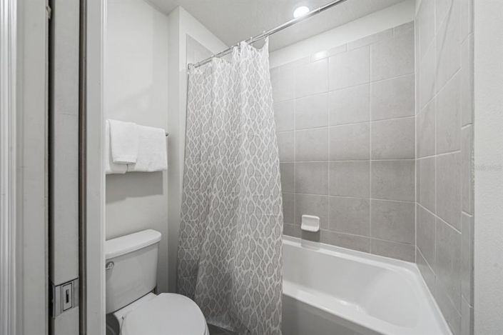 Image No.22-5 Bed Townhouse for sale