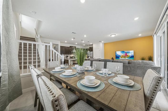 Image No.9-5 Bed Townhouse for sale