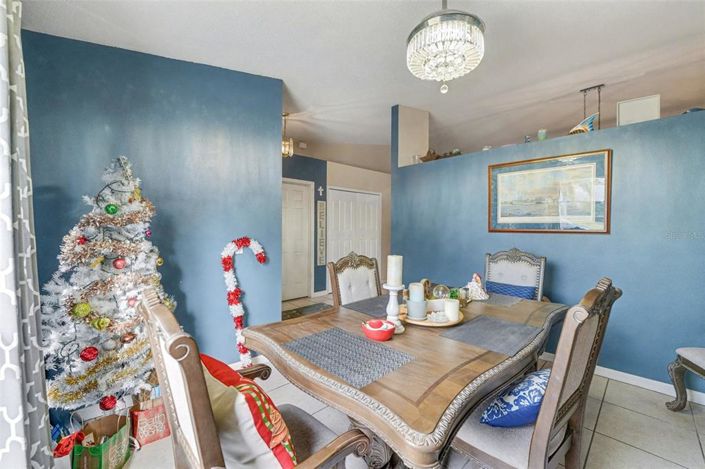 Image No.10-4 Bed Property for sale