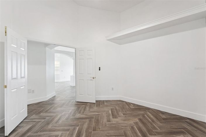 Image No.20-3 Bed Property for sale