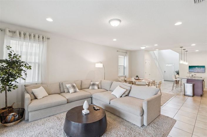 Image No.8-Propriété de 6 chambres à vendre à Kissimmee