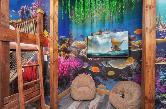 Image No.54-5 Bed Property for sale