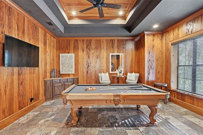 Image No.26-6 Bed Property for sale