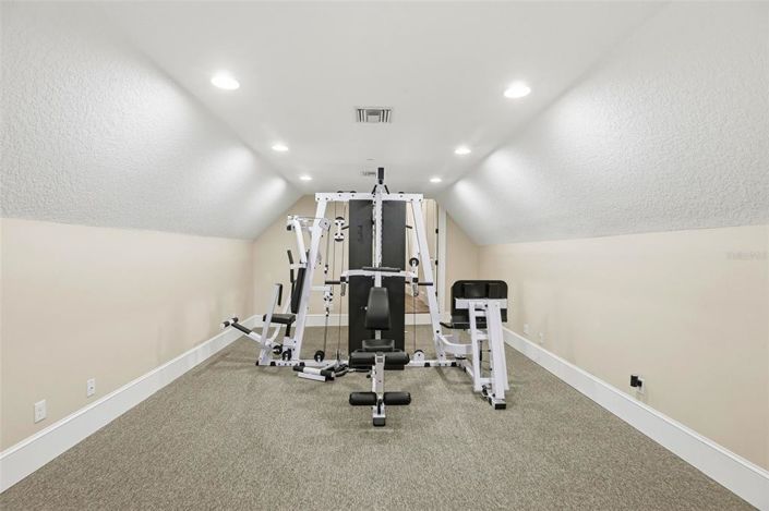 Image No.51-6 Bed Property for sale