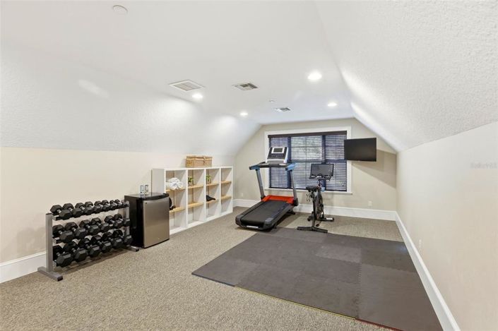 Image No.52-6 Bed Property for sale