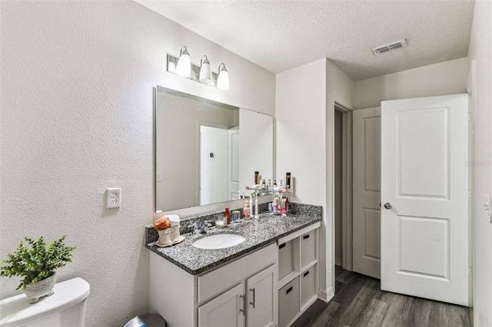 Image No.32-4 Bed Property for sale