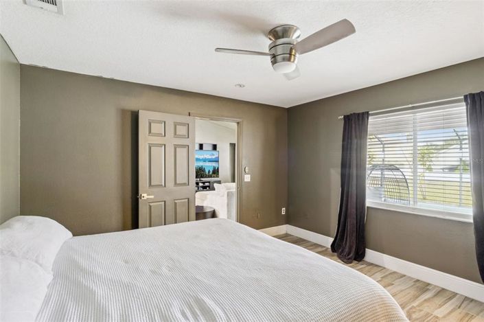 Image No.10-Propriété de 4 chambres à vendre à Davenport