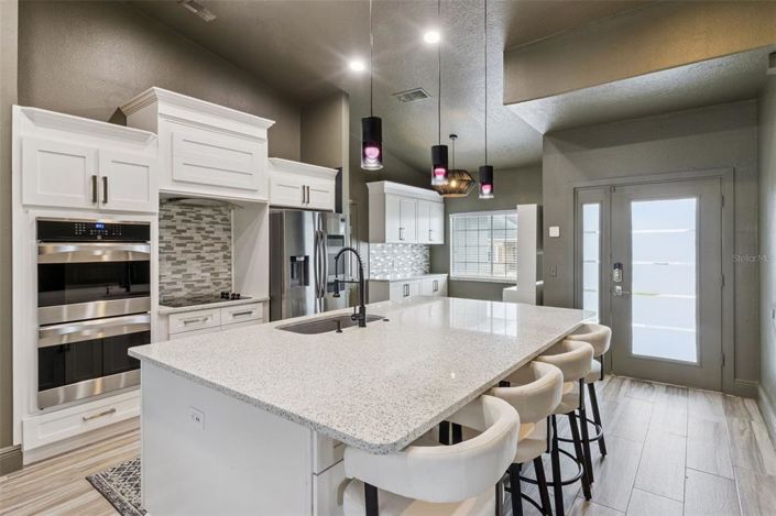 Image No.2-Propriété de 4 chambres à vendre à Davenport