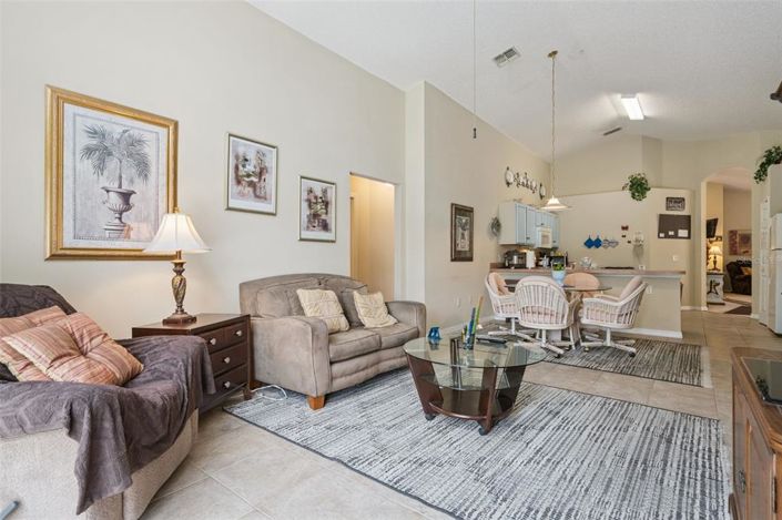 Image No.14-4 Bed Property for sale