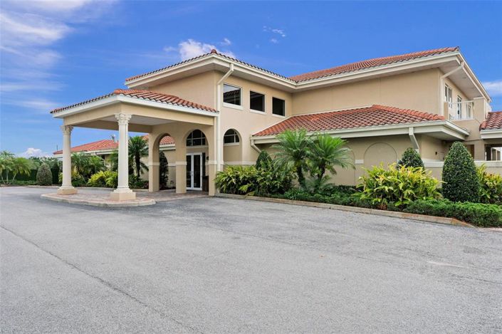 Image No.42-4 Bed Property for sale