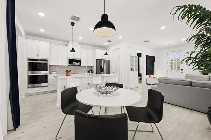 Image No.14-3 Bed Townhouse for sale